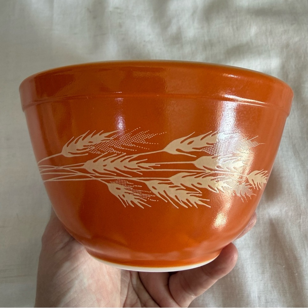 Autumn Harvest Wheat Orange Vintage Pyrex #401 750 ml Nesting Mixing Bowl - Picture 3 of 7